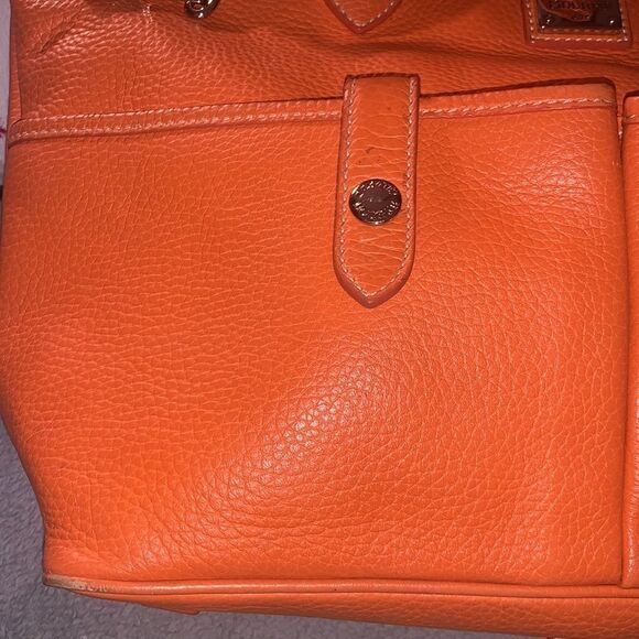 COPY - Nice Dooney & Bourke purse - Picture 4 of 15